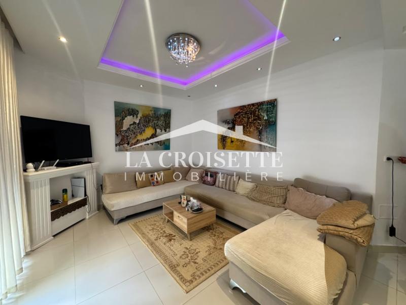Villa plain-pied S+4 semi-meublée à La Marsa 